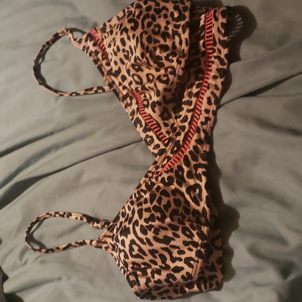 Bathing suit top